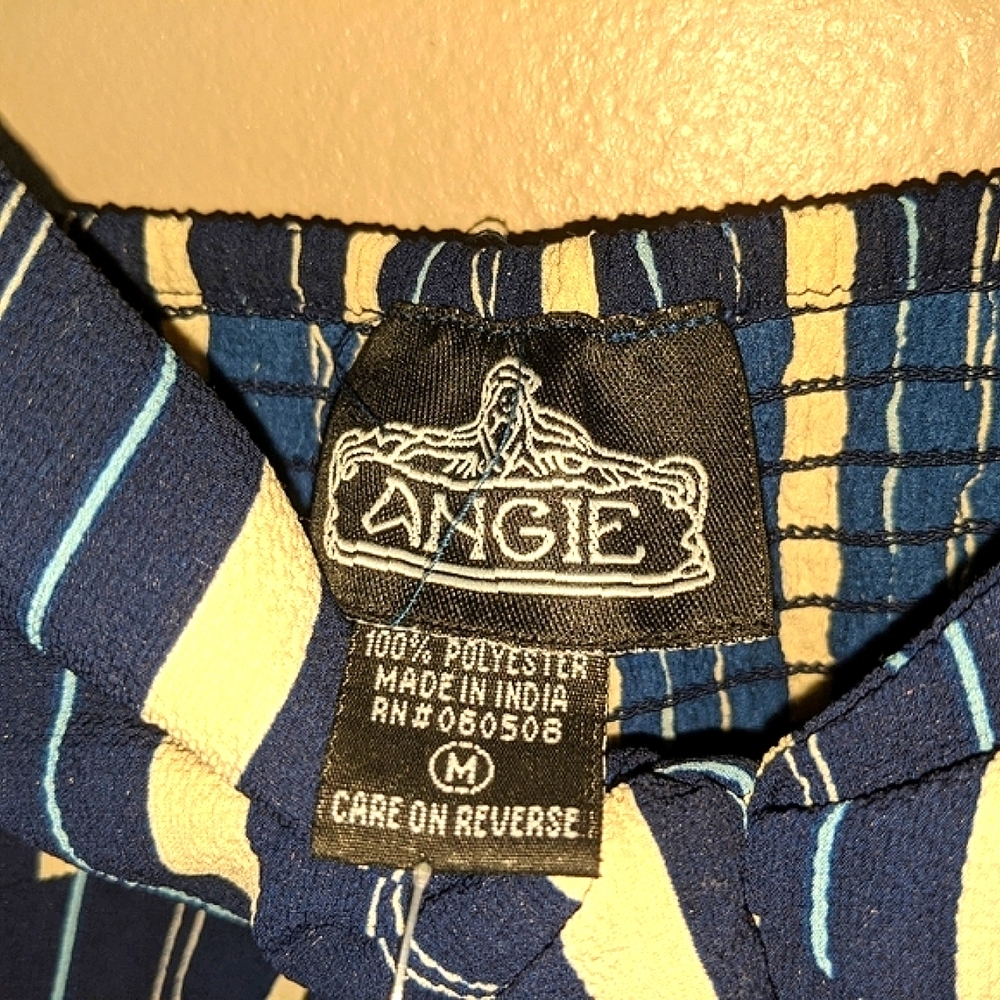 NWoT Nordstrom Angie Tie Front Crop Top - Picture 6 of 7